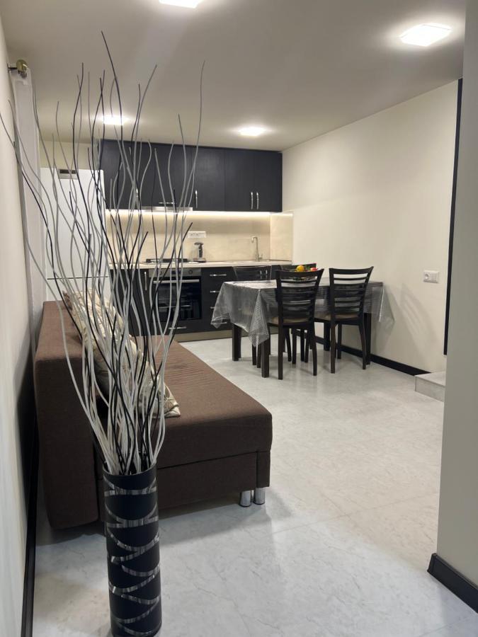 Cosy flat Yerevan Exterior foto